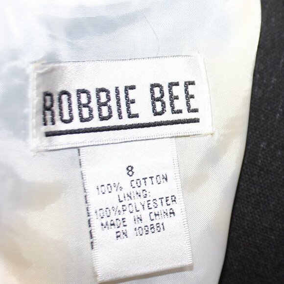 Robbie Bee Yellow Floral Sleeveless Dress - Picture 10 of 15